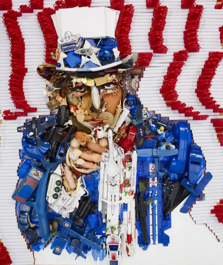 Reinterpretación de «El Tío Sam» por Bernard Pras hecho con basura