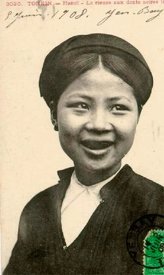 Ohaguro dientes negros