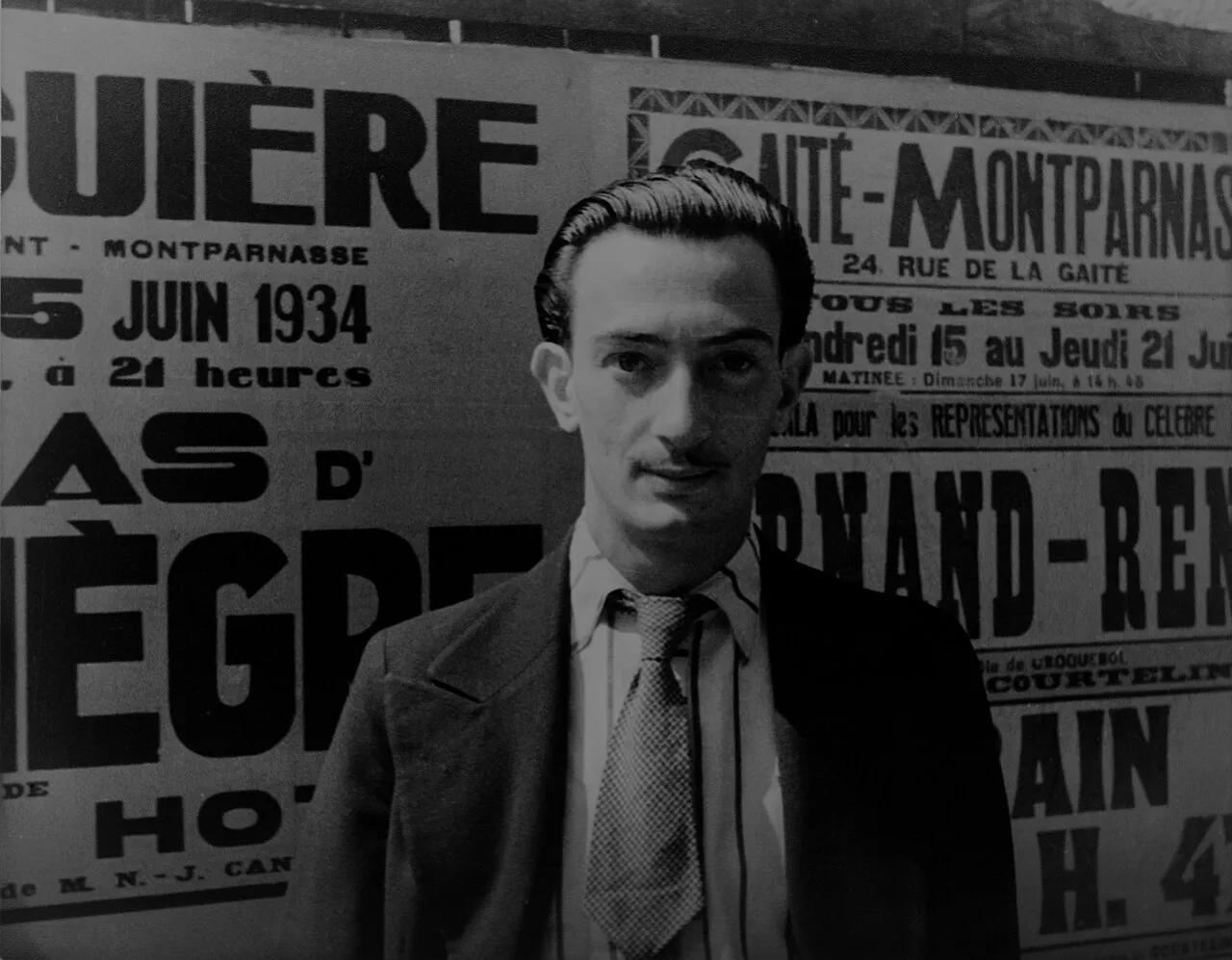 Salvador Dalí, fotografiado por Carl Van Vechten en 1934. Dominio público, Library of Congress
