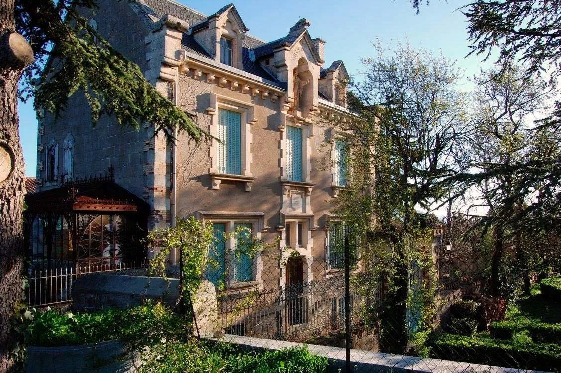 Villa bethania rennes le chateau